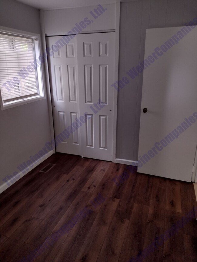 Building Photo - 708 Scottswood Dr