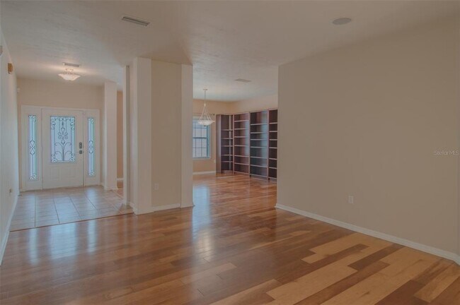 Building Photo - 8331 SW 75th Rd