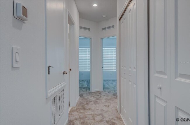 Building Photo - 3149 Laurent Lp