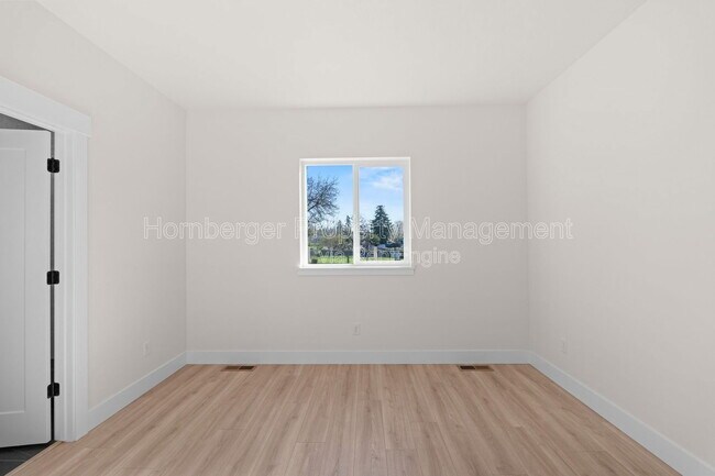 Building Photo - 222 N Sargent Rd