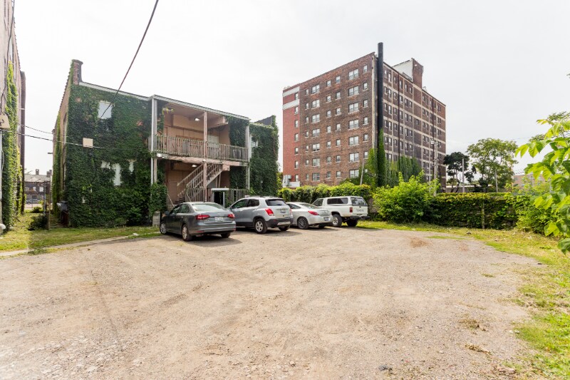 Building Photo - 63 E Palmer St