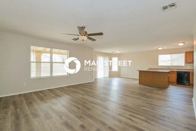 Building Photo - 5090 E Butterweed Dr