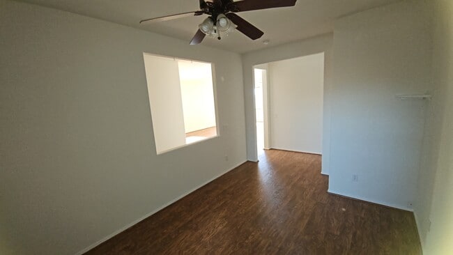 Building Photo - 5837 W Ave K-2