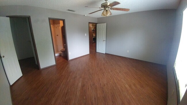 Building Photo - Location....Location....Location....