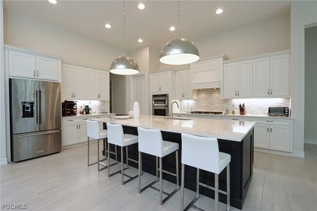 Building Photo - 6262 Union Island Wy