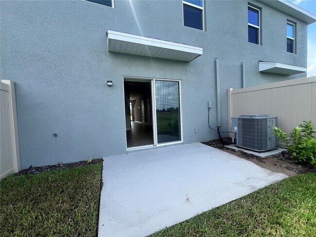 Building Photo - 2613 Fetlock Run
