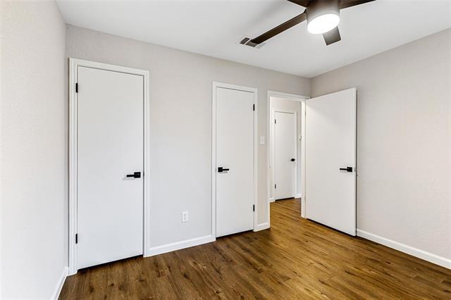 Building Photo - 924 Simon Dr