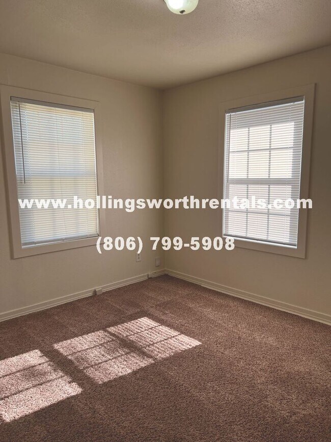 Building Photo - Cute 2 bedroom 1 bath House