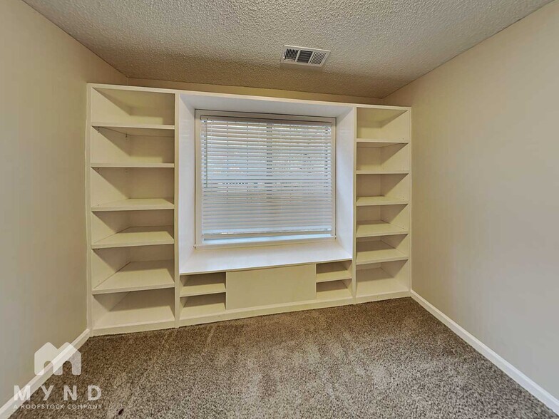 Building Photo - 1078 Nolan Ln