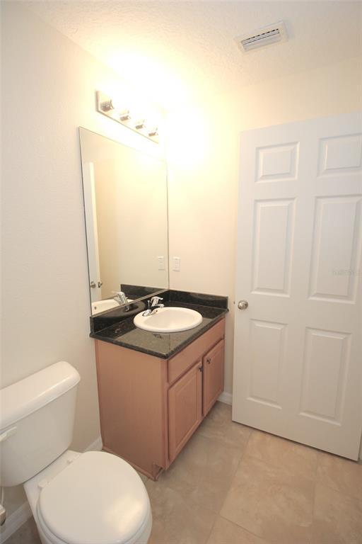 Building Photo - 32 Regency Dr