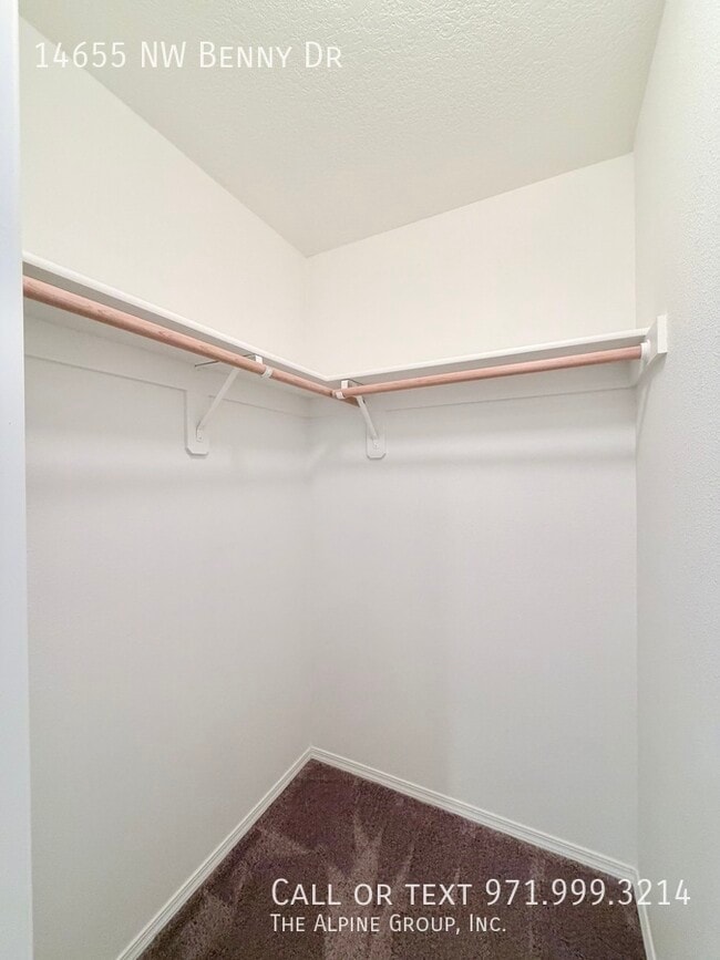 Building Photo - 14655 NW Benny Dr