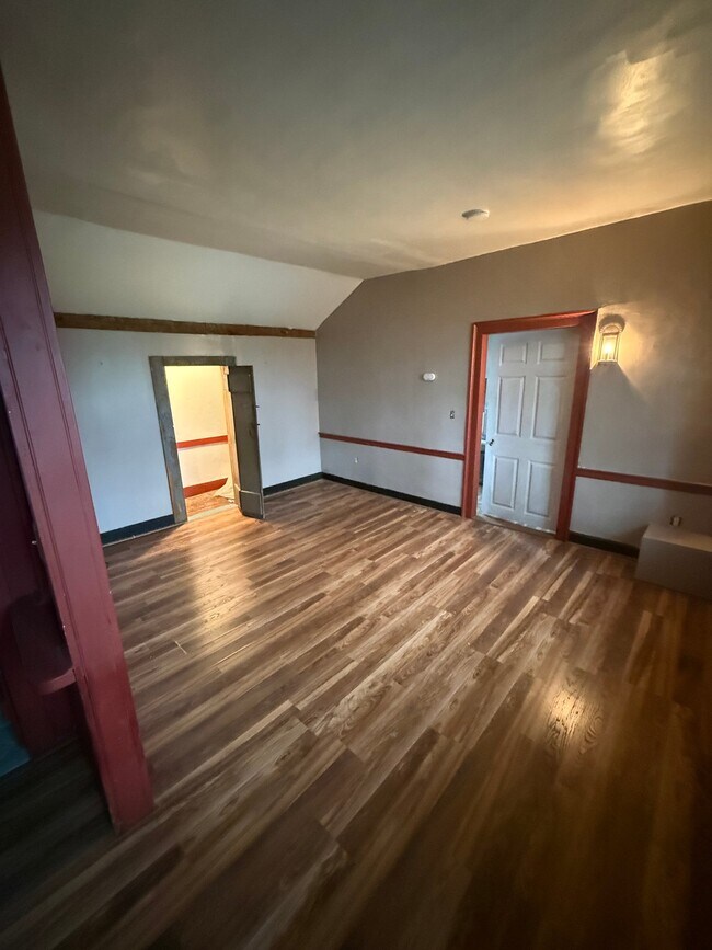 Building Photo - 803 NJ-57