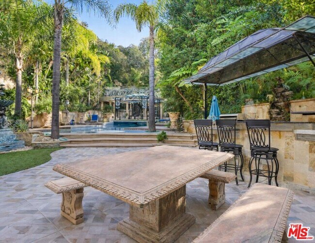 Building Photo - 2258 Gloaming Way