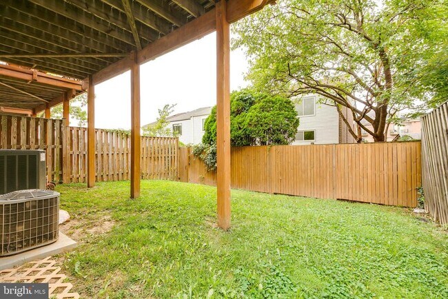 Building Photo - 2026 N Culpeper St