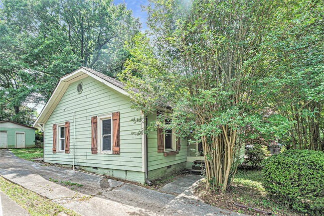 Primary Photo - 1407 Glenwood Ave SE
