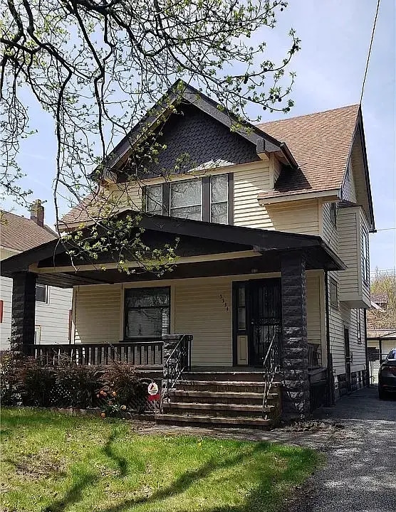 Building Photo - 3334 W 99th St
