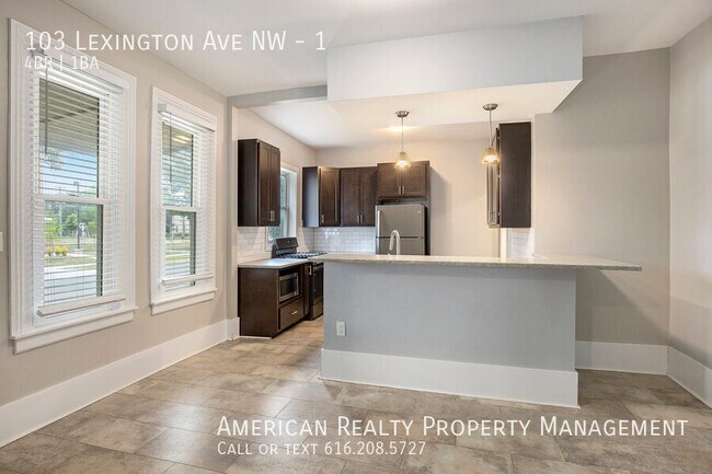 Building Photo - 103 Lexington Ave NW