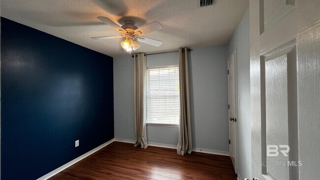 Building Photo - 126 Destrehan Rd