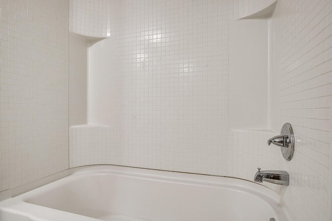 Building Photo - Cozy Apartment in a Great Location!