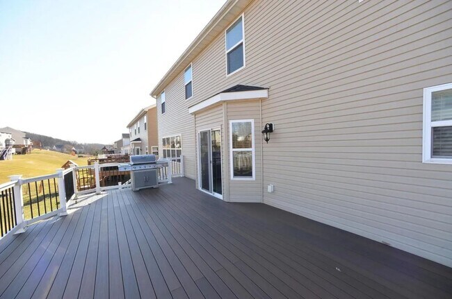 Building Photo - 1425 Red Oak Plantation Dr