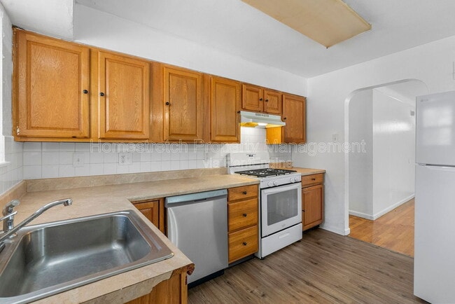 Building Photo - 500 N Elizabeth Ave