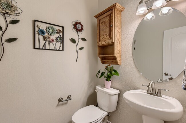 Building Photo - 36 N Olympian Dr