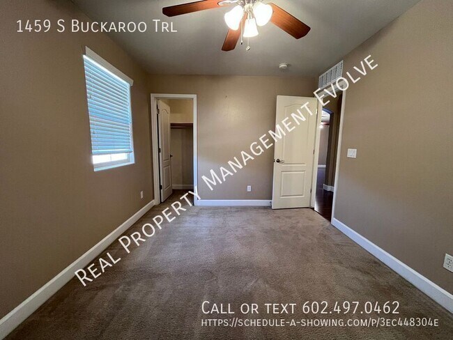 Building Photo - 1459 S Buckaroo Trail