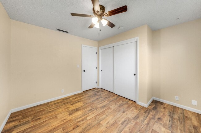 Building Photo - Charming Single-Story 3 Bed Home Two Car Garage & Spacious Yard!