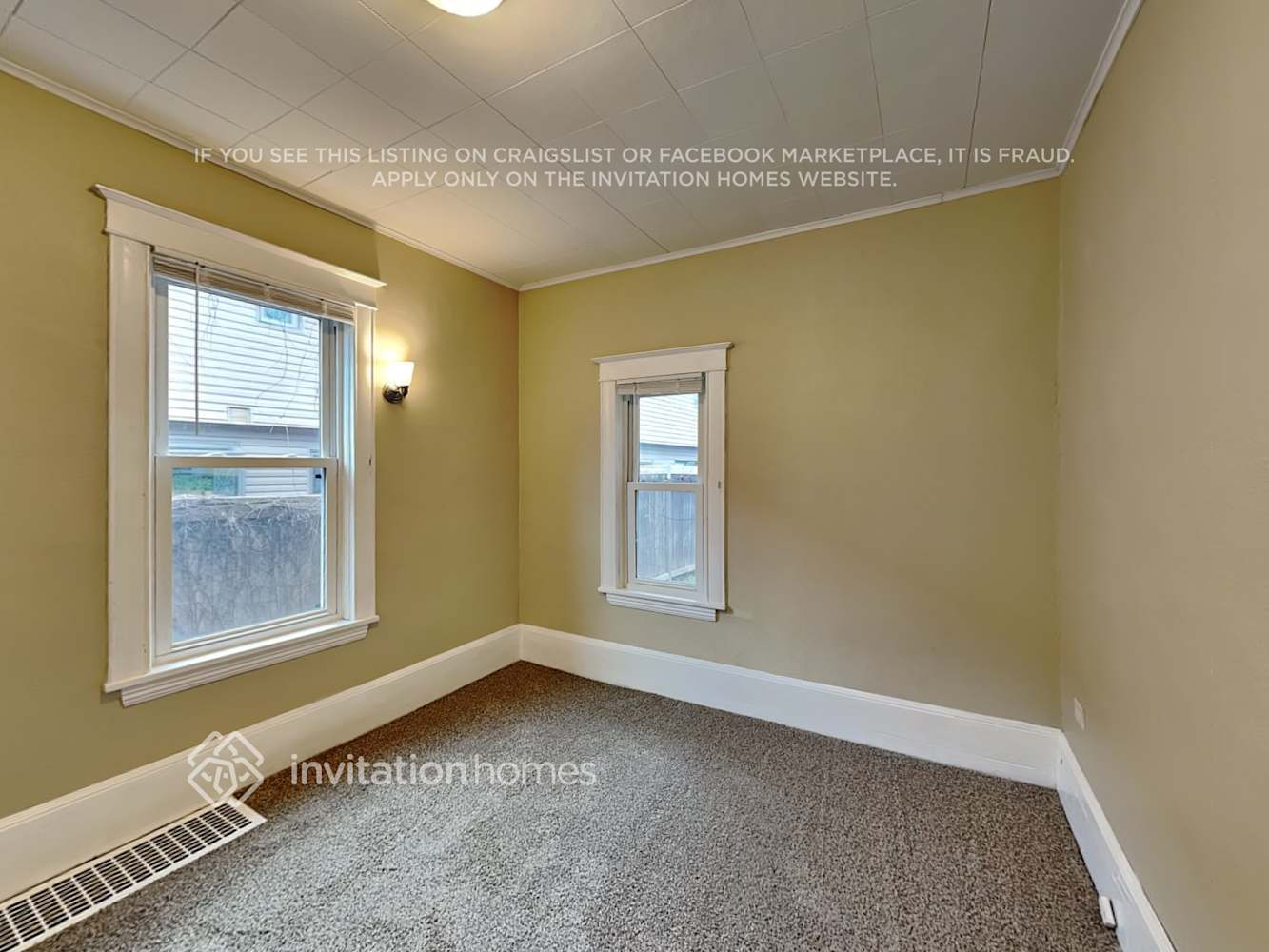 Building Photo - 4511 Snelling Ave