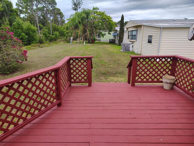 Building Photo - 142 W Caribbean