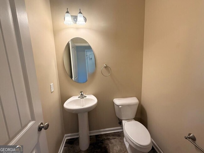 Building Photo - 1597 Longleaf Ct