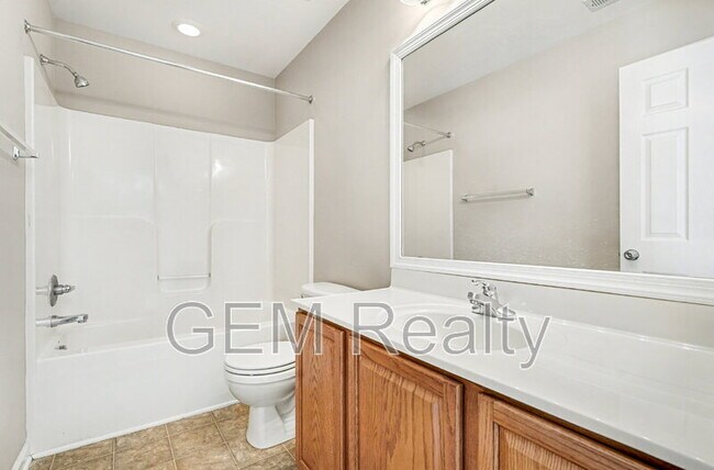 Building Photo - 9 Gallery Rd