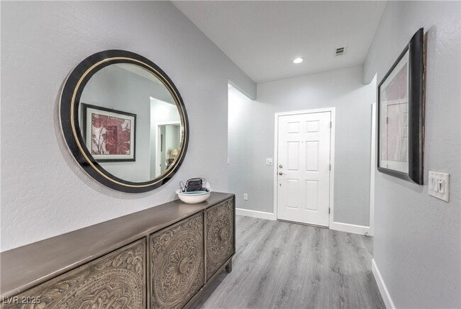 Building Photo - 2538 Venus Star St