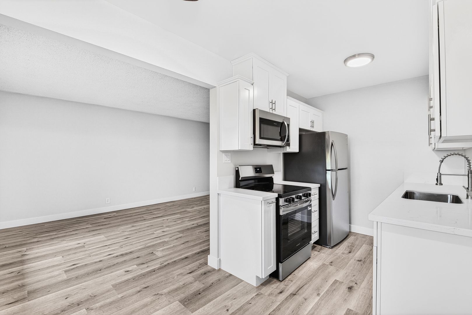 Building Photo - 3525 2nd St