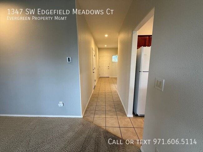 Building Photo - 1347 SW Edgefield Meadows Terrace