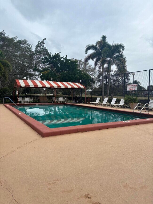 Building Photo - 6461 NW 2nd Ave