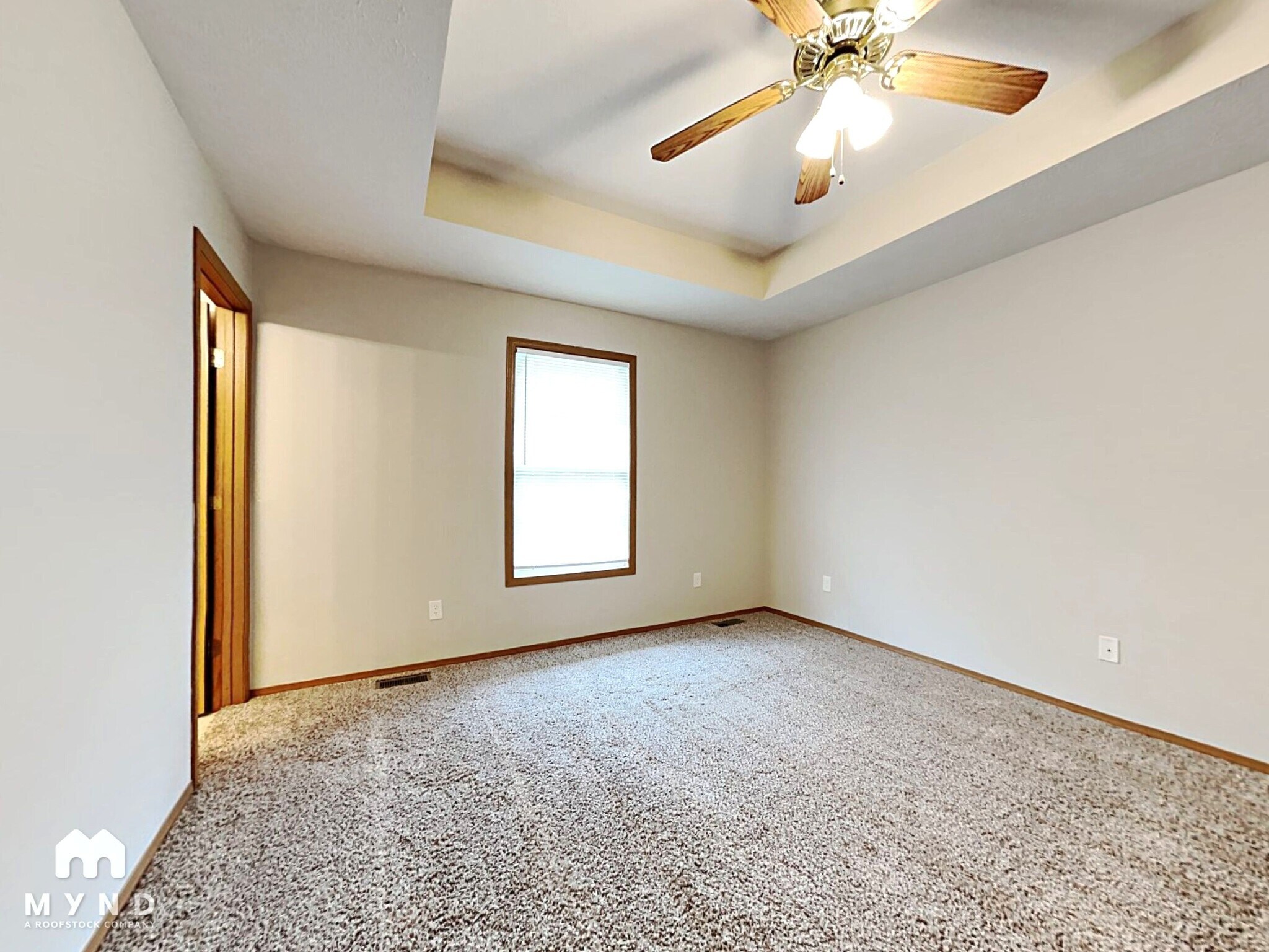 Building Photo - 429 N Century Ave