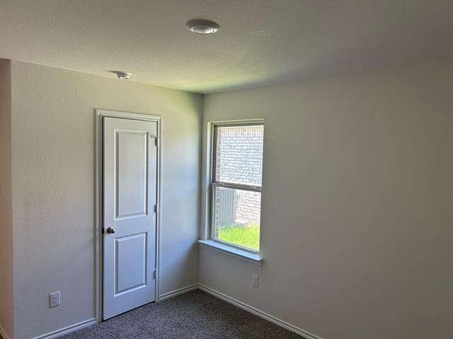 Building Photo - 2811 Jasmine Dr