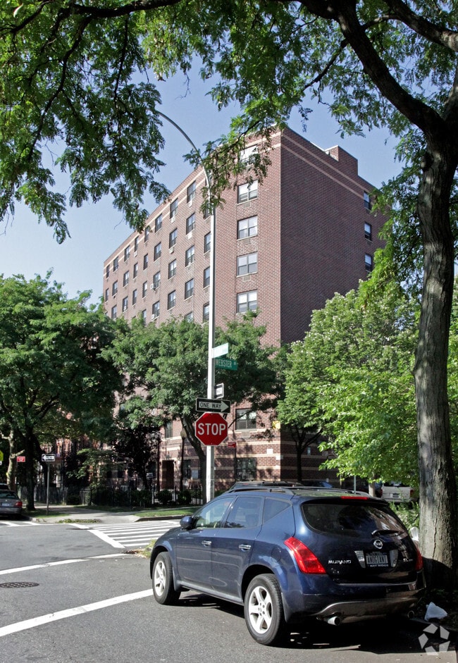 Primary Photo - Webster Terrace