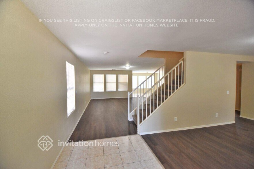 Building Photo - 10703 E Ananea Ave