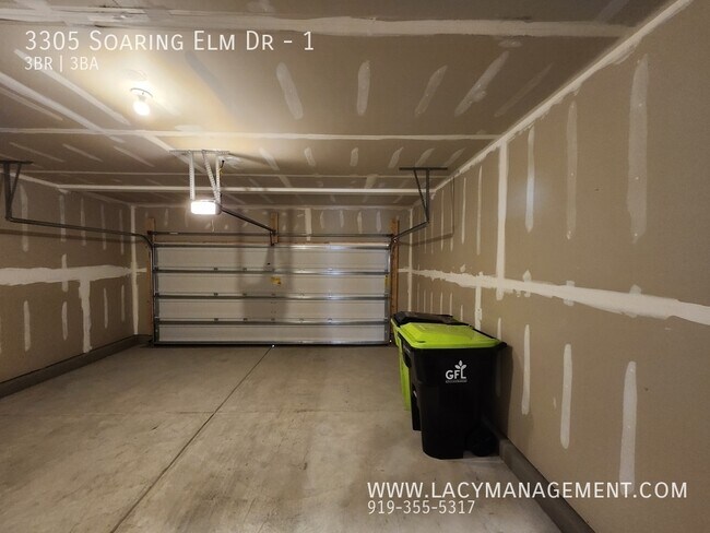 Building Photo - 3305 Soaring Elm Dr