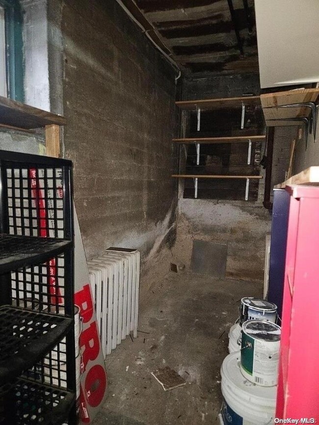 Building Photo - 30 Shipherd Ave