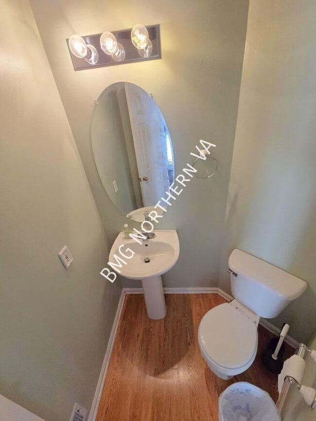 Building Photo - 12108 Wallower Way