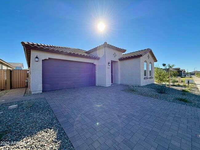 Building Photo - 9543 W Avalon Dr