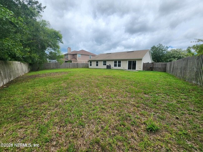 Building Photo - 2522 Victoria Point Dr