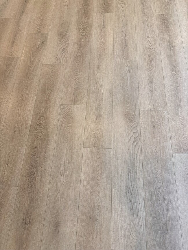 Building Photo - 163 SP