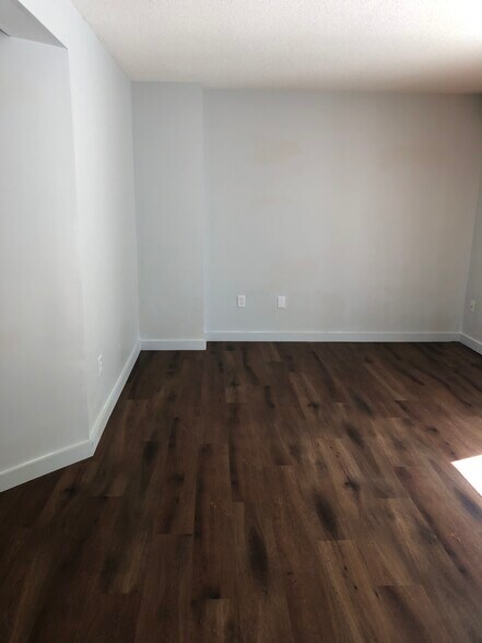 Building Photo - 1473 Stafford Rd