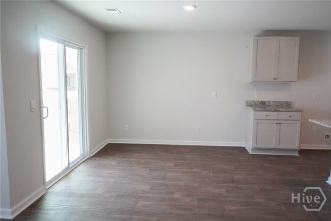 Building Photo - 422 Coconut Dr