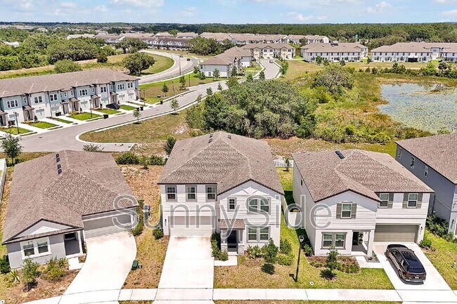 Building Photo - 2186 Derwent Dr