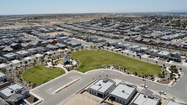 Building Photo - 13066 Grantham Ln